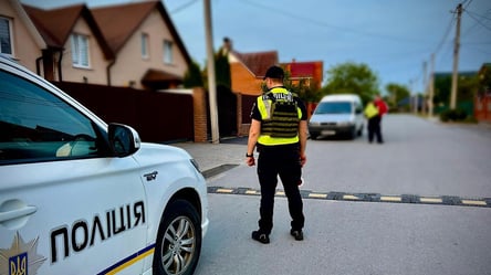 У Запоріжжі чоловік з ножем поранив трьох поліцейських під час обшуку - 285x160