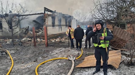 РФ нанесла удары по Сумской области — есть раненые и разрушения - 290x166