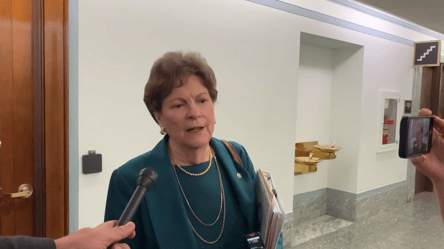 Putin-leaning peace plans are inadequate — Sen. Shaheen - 285x160
