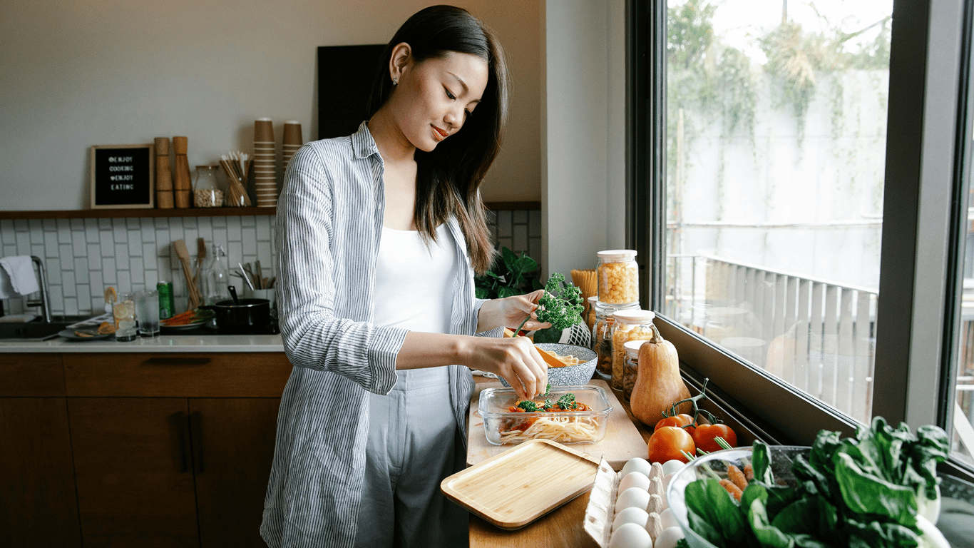 Найпоширеніші міфи про самотурботу