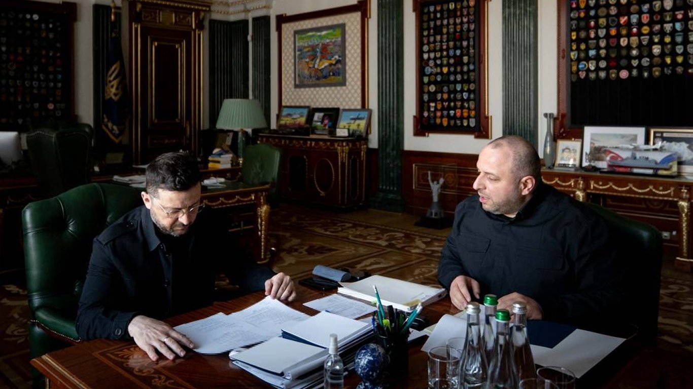 Умеров доложил Зеленскому о результатах работы на Ближнем Востоке