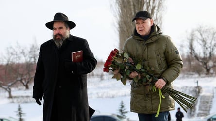 Ігор Терехов вшанував жертв Голокосту у Дробицькому Ярі - 285x160