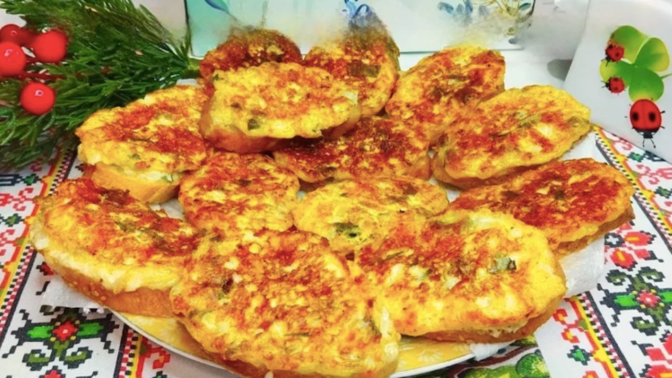 Гарячі бутерброди за 5 хвилин — простий рецепт сніданку, який зникає з тарілки за мить