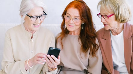 Рейтинг "бабусяфонів": ТОП 5 смартфонів для літніх людей у 2023 році - 285x160