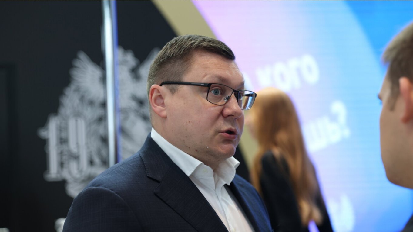 Максим Митрофанов