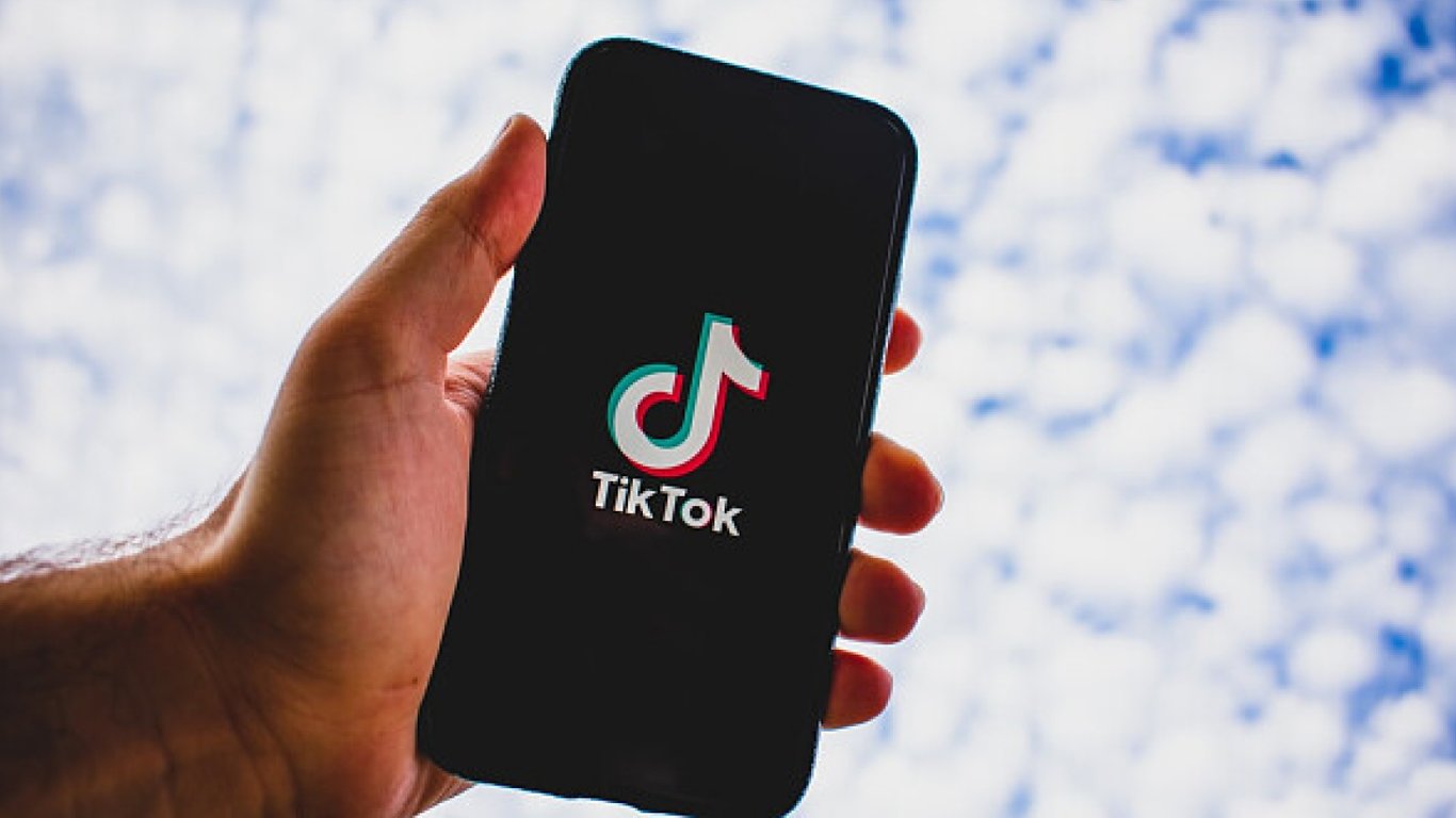 Китай критикує США через заборону TikTok для посадовців