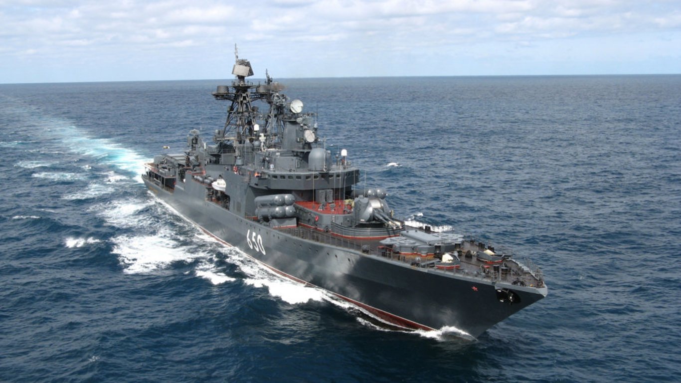 В Крыму затонул сторожевой корабль "Тарантул"