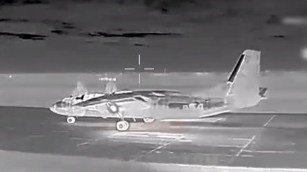 Ан-26 уже не взлетит — в ГУР подтвердили удар по авиации в Крыму - 290x166