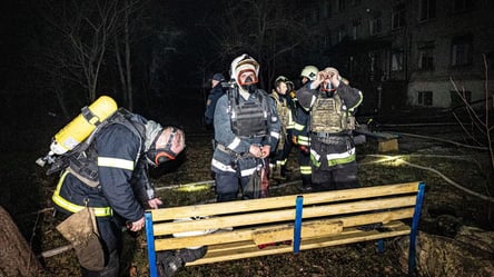 У Харкові під час повторного удару дроном постраждали рятувальник та поліцейський - 285x160