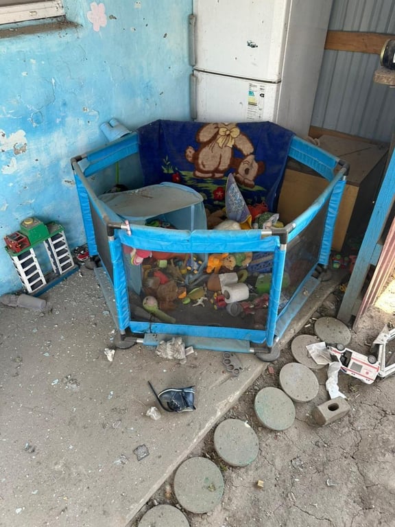 Russian drone strike kills a toddler in Kherson region — photo