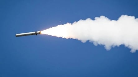Украиной снова распространяется воздушная тревога: опасность ракетного обстрела - 285x160