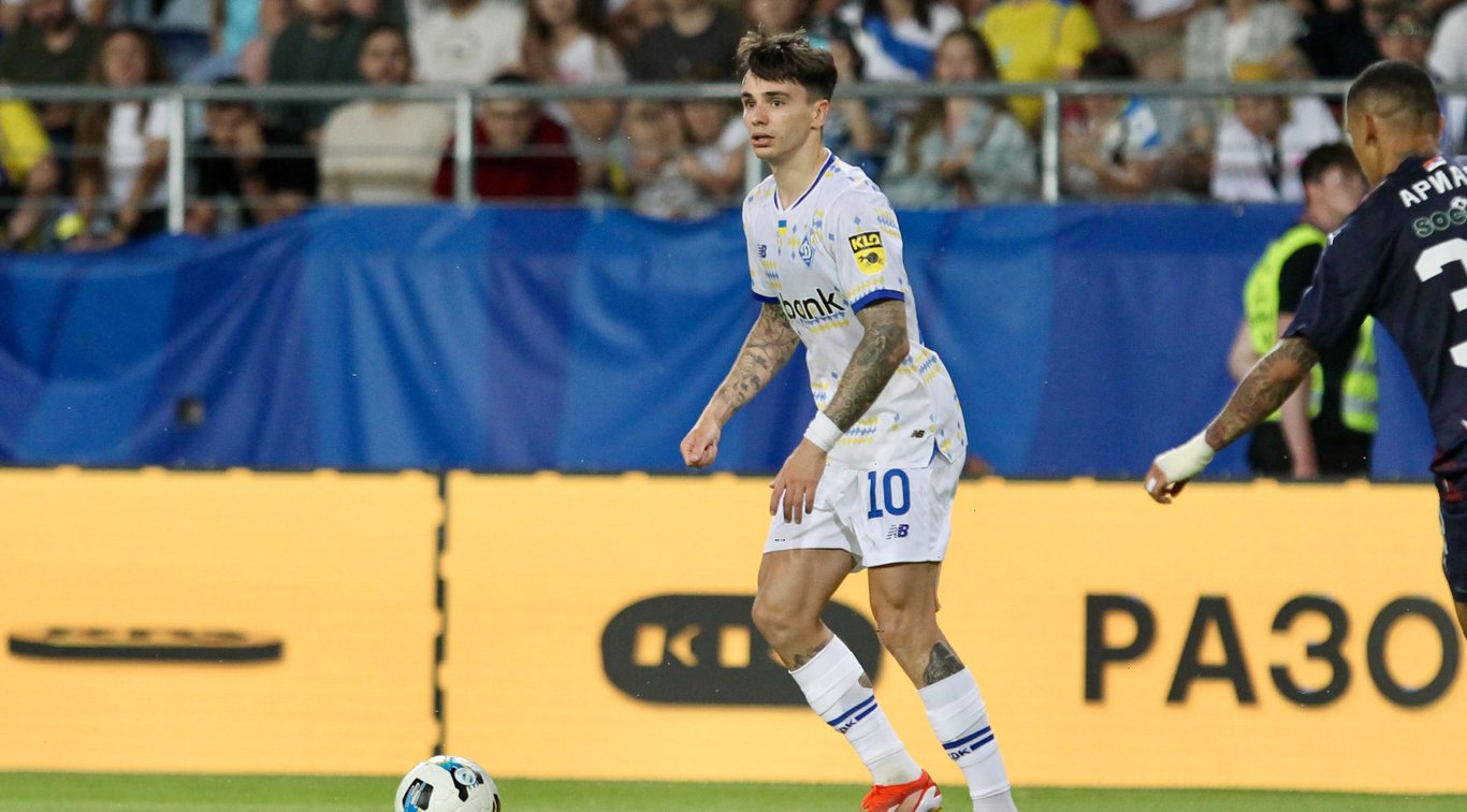 Микола Шапаренко піде з Динамо