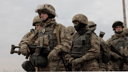 Зарплата до 125 тыс. грн — бригада Азов ищет военного психолога - 290x160