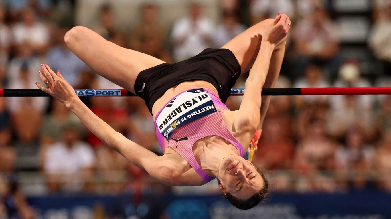 Никола Олислагерс