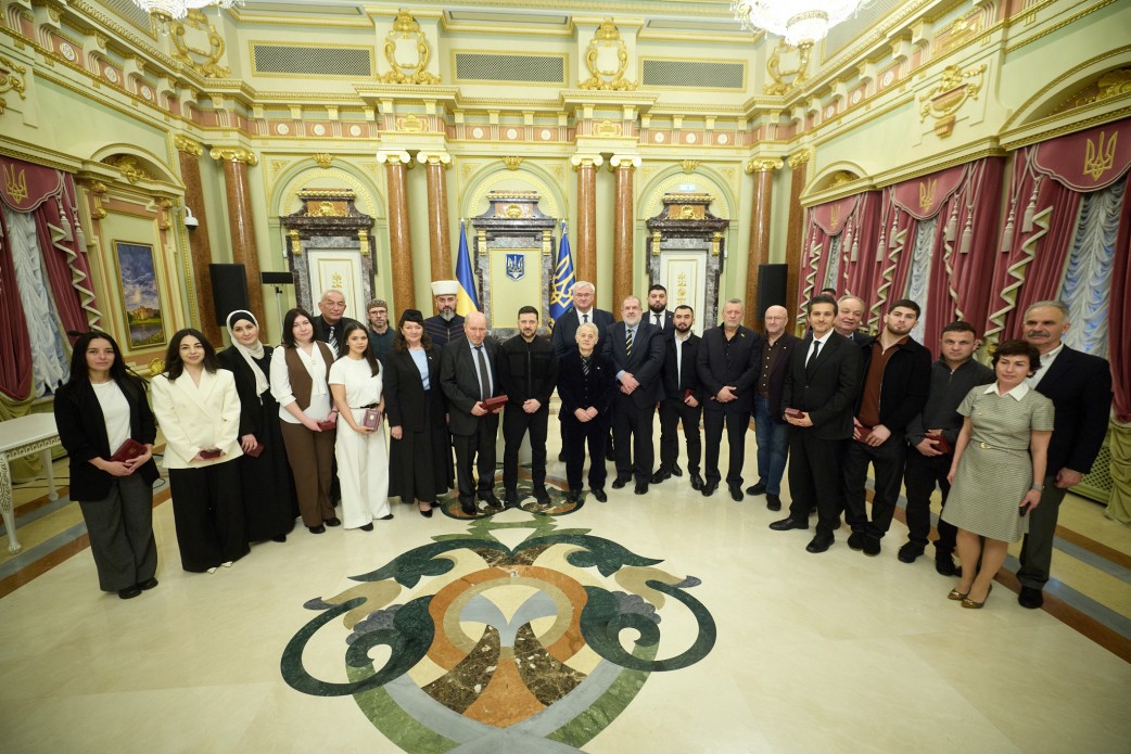Володимир Зеленський та представникикримськотатарського народу