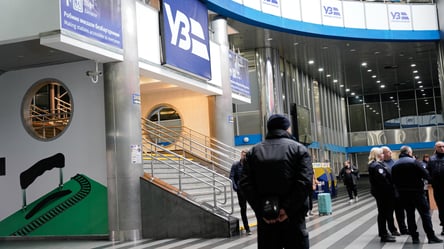 Вокзалы в Киеве неудобны для маломобильного населения - 285x160