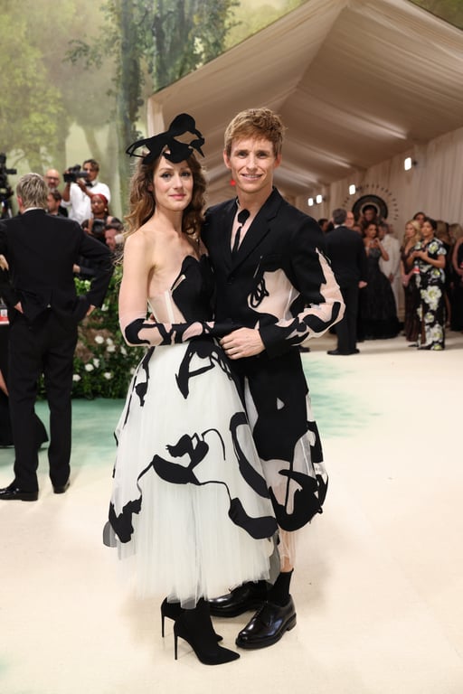 Актер Эдди Редмейн с супругой.