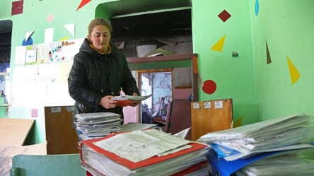 Некоторые учителя получат доплату 4000 грн — кому увеличили сумму - 285x160