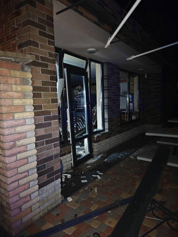 Обстріл Київської області 22 вересня - поранено чоловіка, горіли будинки - фото 1