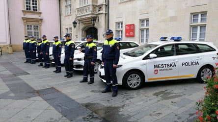 Українців хочуть брати до поліції Братислави — словацькі ЗМІ - 285x160