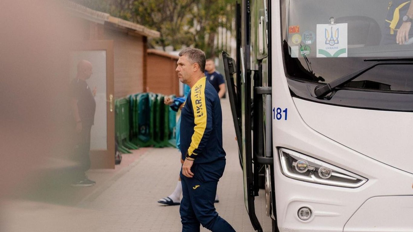 Сергій Ребров