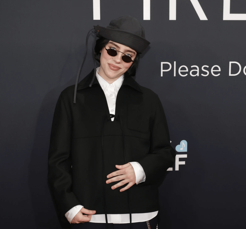 Біллі Айліш обожнює нестандартні стрижки