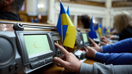 Нардеп рассказал, когда парламент вернется к работе - 285x160