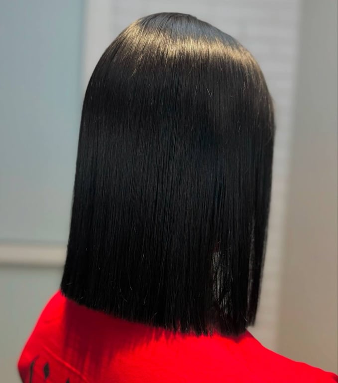 Чорне волосся варто обирати за типом волосся