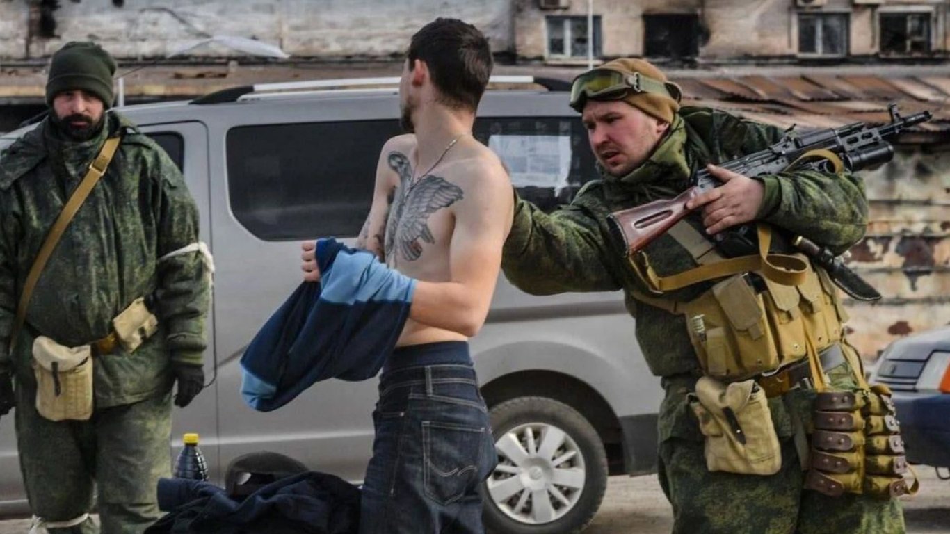 Украинцы возвращаются обратно на ВОТ за большие деньги: Андрющенко