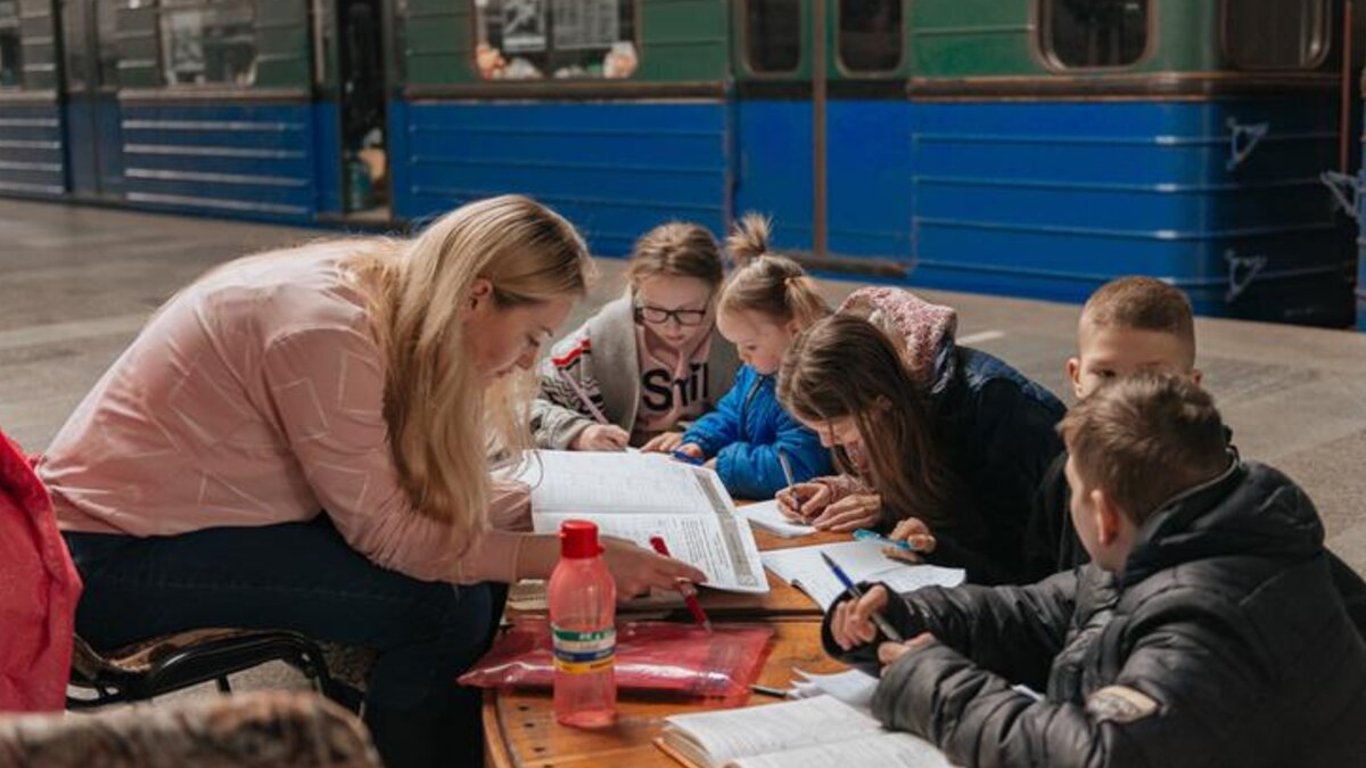 Детсад в харьковском метро — Терехов назвал новую дату открытия