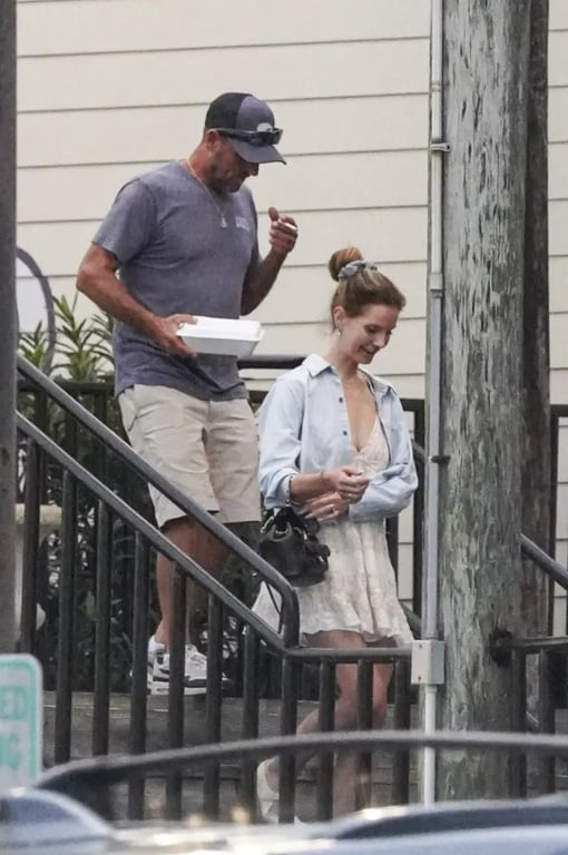 Лана Дель Рэй сходила на свидание с мужем