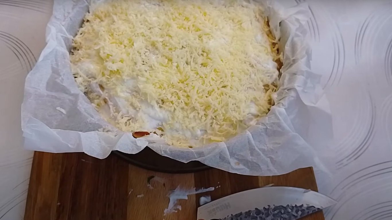 пирог с фаршем и сыром