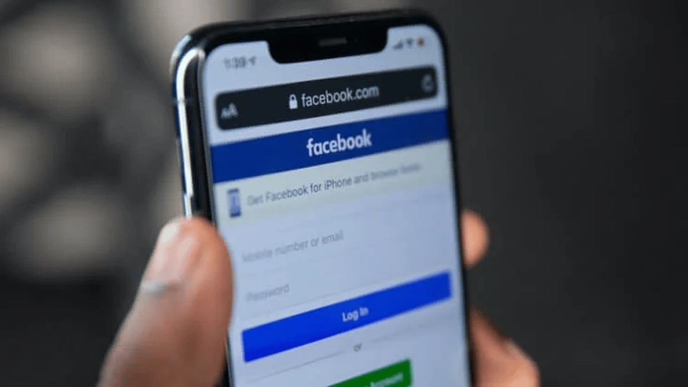 Facebook хочет обойти шифрование WhatsApp