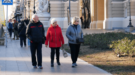 Тепла вже можна не чекати — якою буде погода в Одесі сьогодні - 290x166