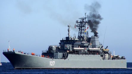 Уничтожение в Крыму корабля "Минск": эксперты оценили стоимость судна - 285x160
