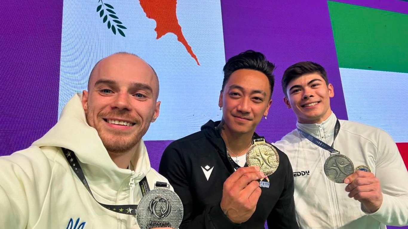 Олег Верняєв