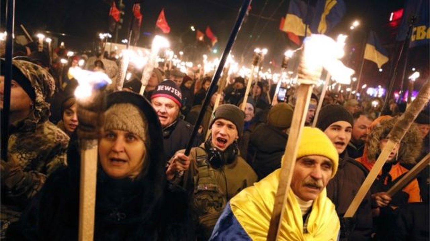 Щорічна смолоскипна хода до дня народження Бандери — коли відбудеться у Києві