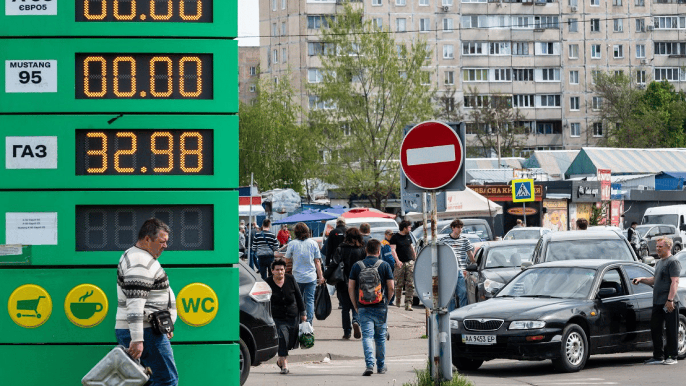 Підвищення акцизів на пальне — як це вплине на ціну бензину в Україні