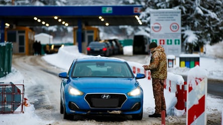 Проблемний перетин кордону — через яке рішення українці не потраплять в ЄС - 290x166