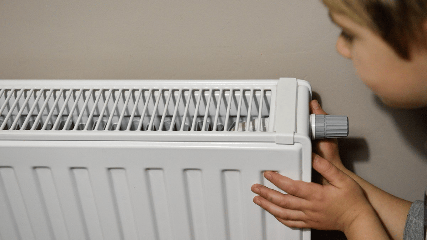 Опалювальний сезон: деяким українцям припинять подачу тепла вже 24 березня