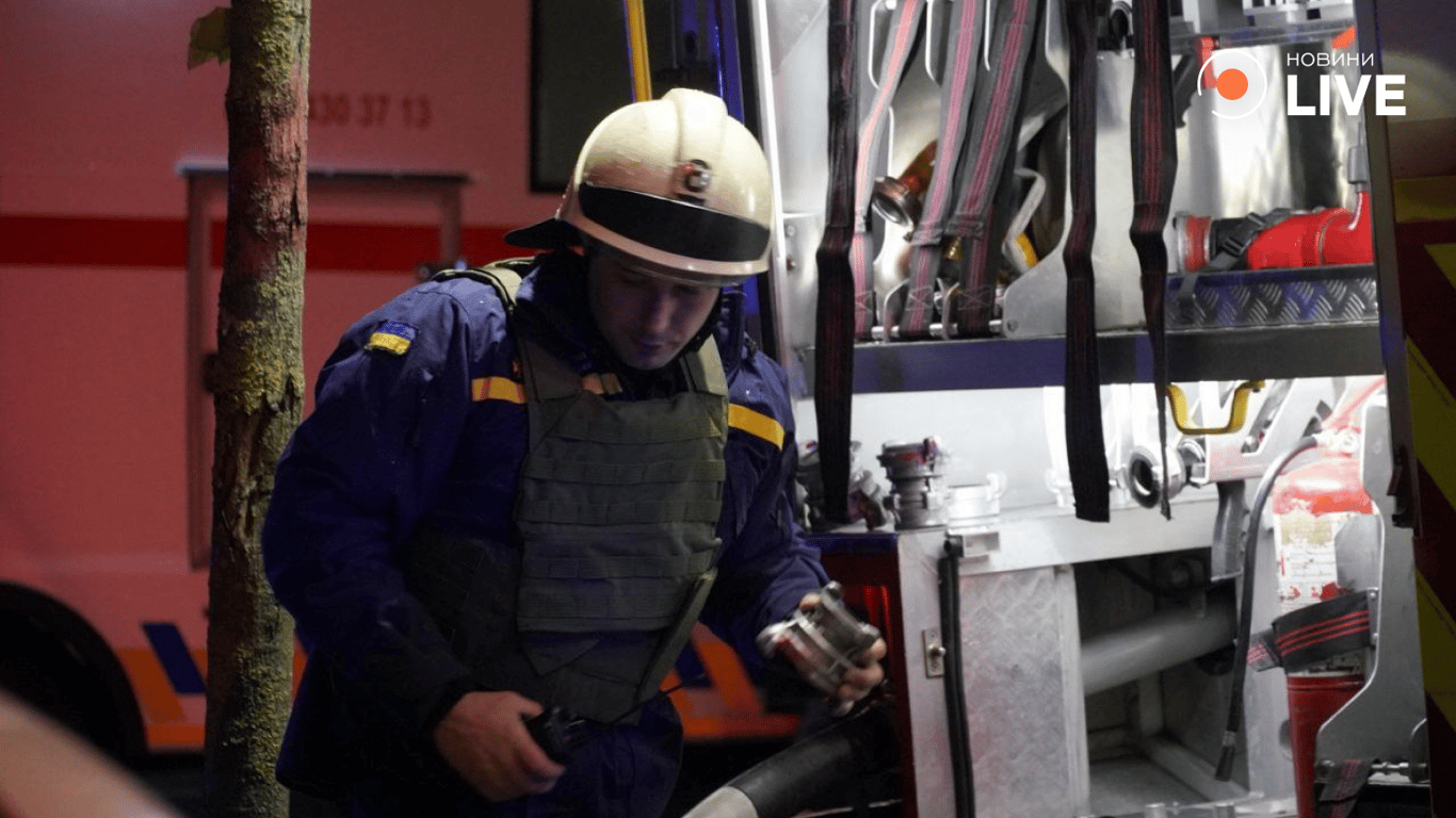 Рятувальник. Фото: Новини.LIVE/Ігор Кузнєцов