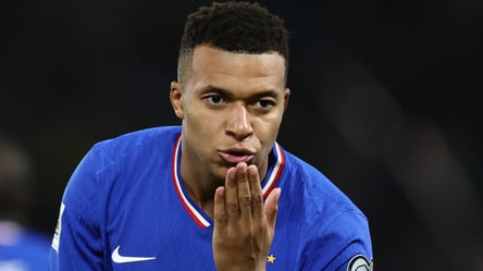 Мбаппе порівняв себе з Роналду після матчу Франції над Україною - 285x160