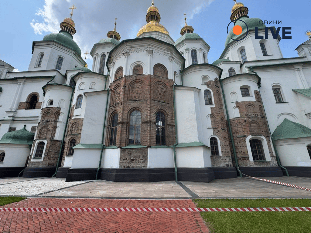 Наслідки обстрілу Києва 10 червня