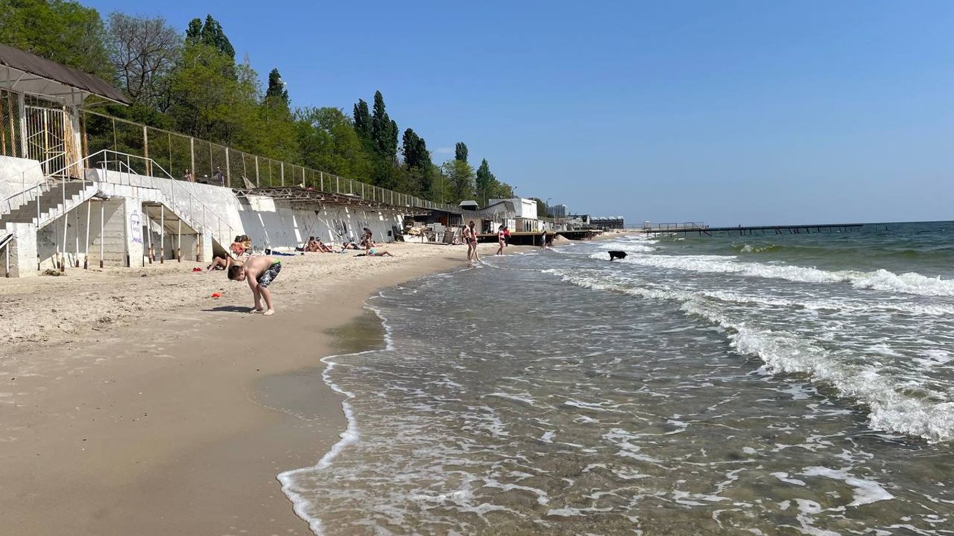 В Одесі відкриють для відпочинку пляж "Золотий берег"