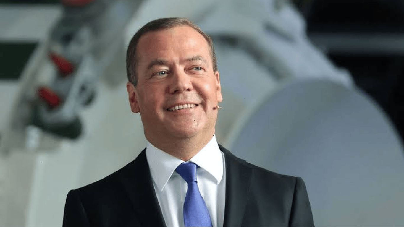 Орден Білого орла — Медведєв зрадів рішенню Навроцького