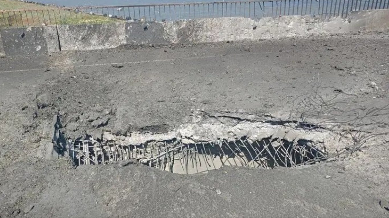 Удары по логистике в Крыму: поражен Чонгарский мост