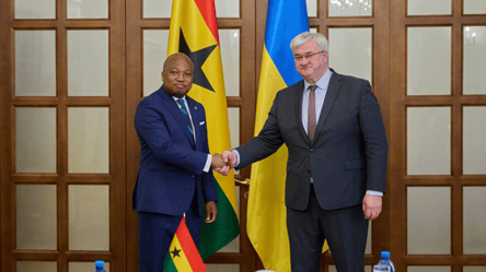 Глава МЗС Гани просить Київ звільнити полонених, які воювали за РФ - 290x160