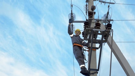 Жители пяти регионов без света — ситуация в энергетике после ударов РФ - 304x171