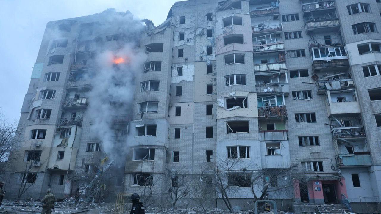 Росія атакувала Куп'янськ КАБом: влучання у будинок