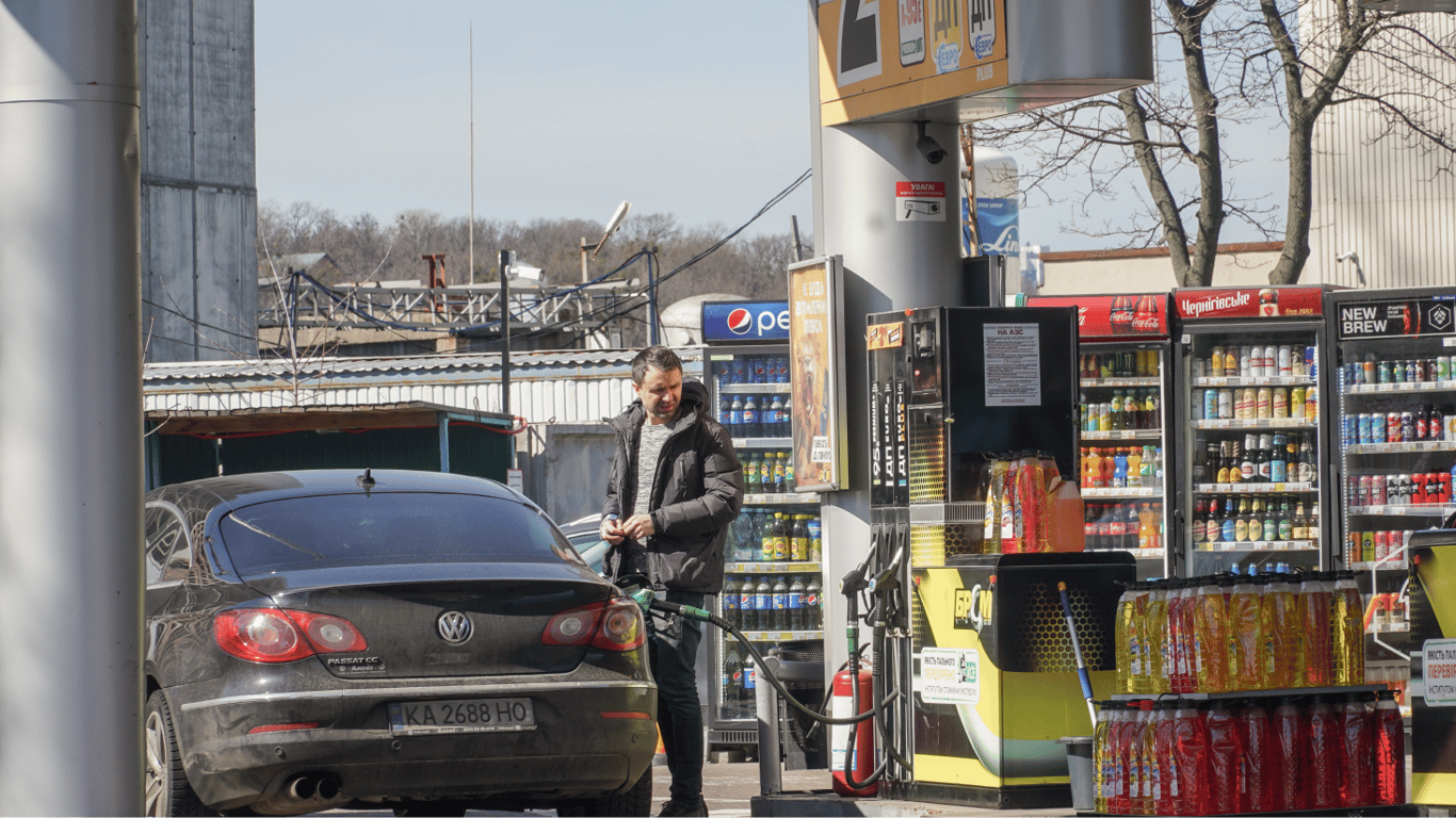 Цены на топливо в Украине — сколько стоит бензин, газ и дизель 25 мая